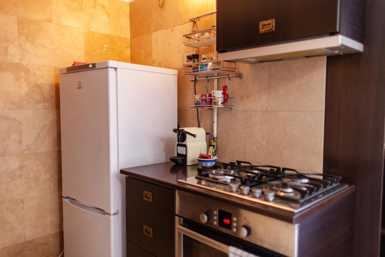 Spacious Apartment In City Centre Iasi Exterior foto