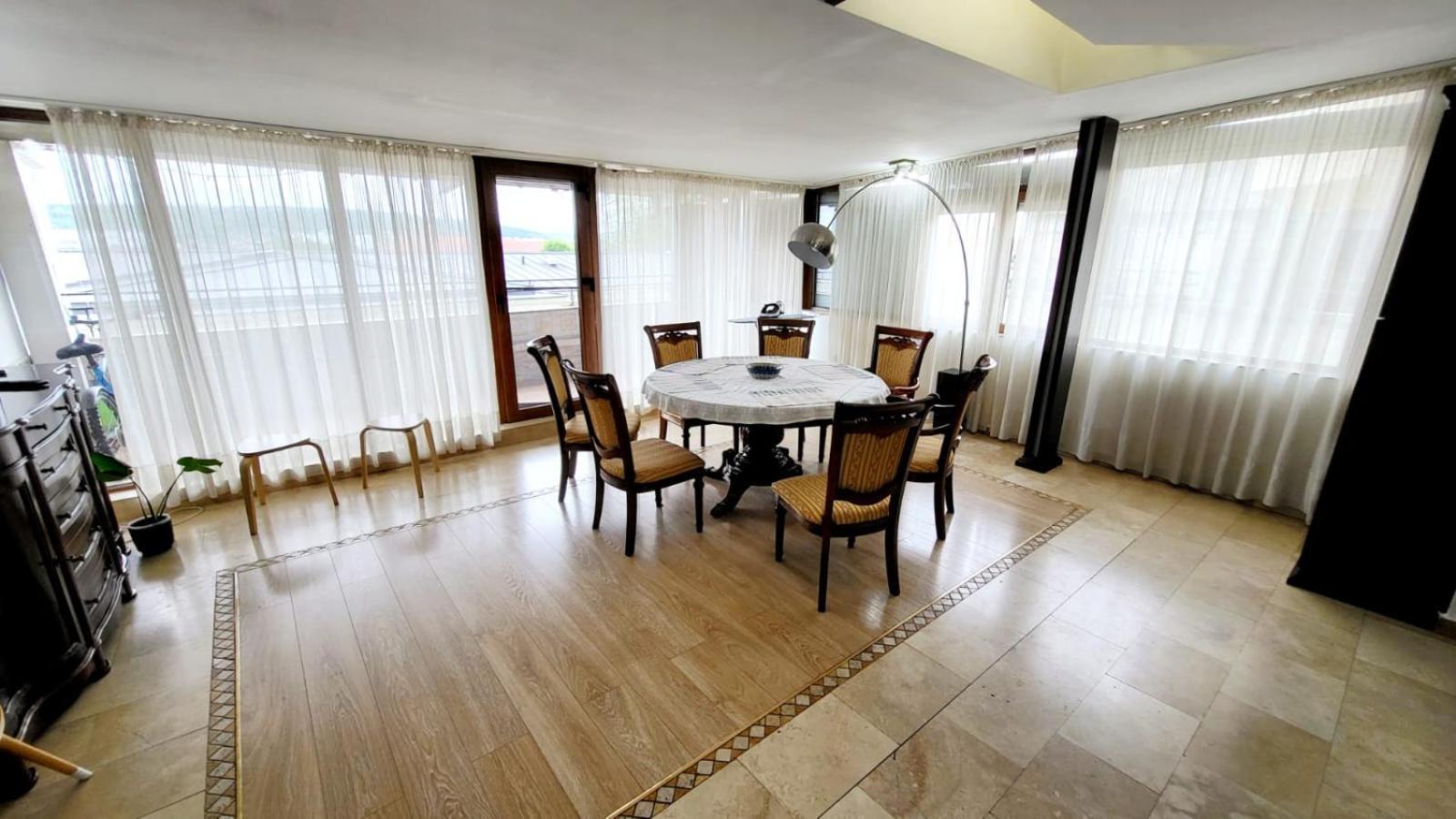 Spacious Apartment In City Centre Iasi Exterior foto